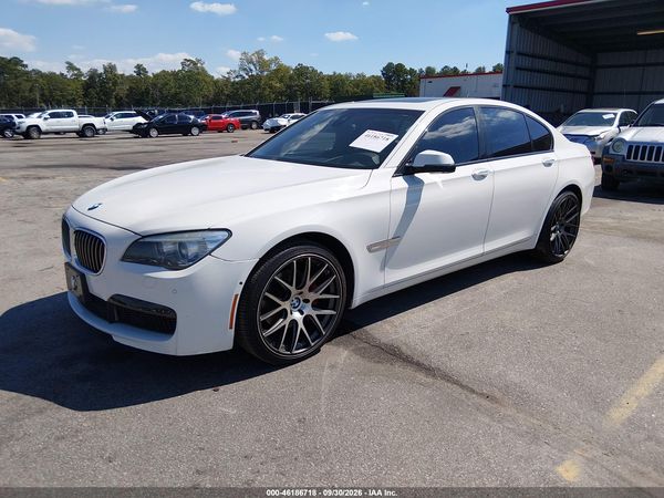 2015 BMW 740I — I2