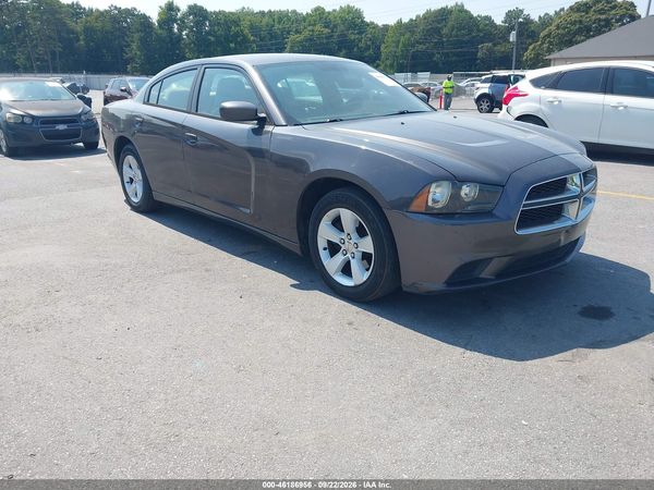 2014 DODGE CHARGER SE — I1