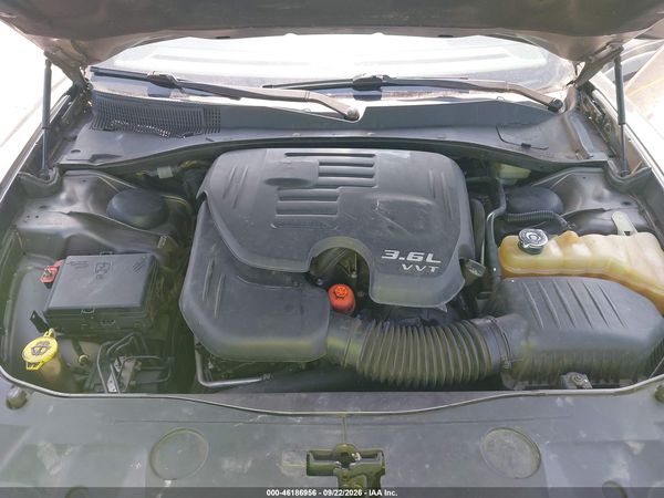 2014 DODGE CHARGER SE — I10