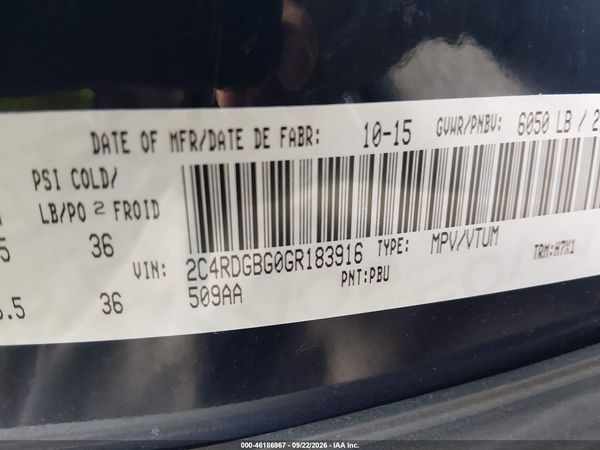 2016 DODGE GRAND CARAVAN SE/SXT — I9