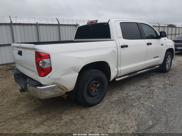 2017 TOYOTA TUNDRA SR5 5.7L V8 — I4