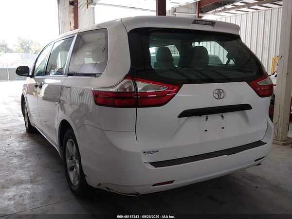2017 TOYOTA SIENNA L 7 PASSENGER — I3