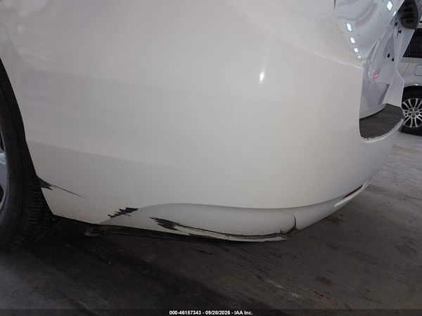 2017 TOYOTA SIENNA L 7 PASSENGER — I6