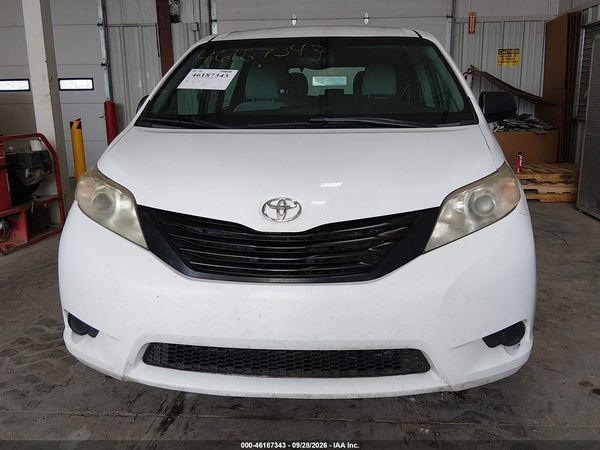 2017 TOYOTA SIENNA L 7 PASSENGER — I115