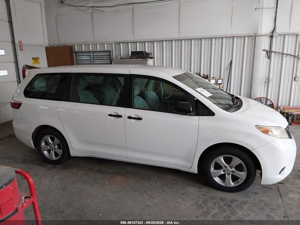 2017 TOYOTA SIENNA L 7 PASSENGER — I116