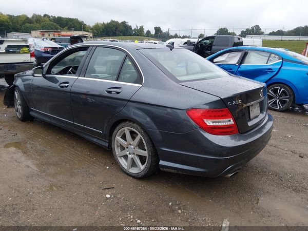 2014 MERCEDES-BENZ C 250 SPORT — I3