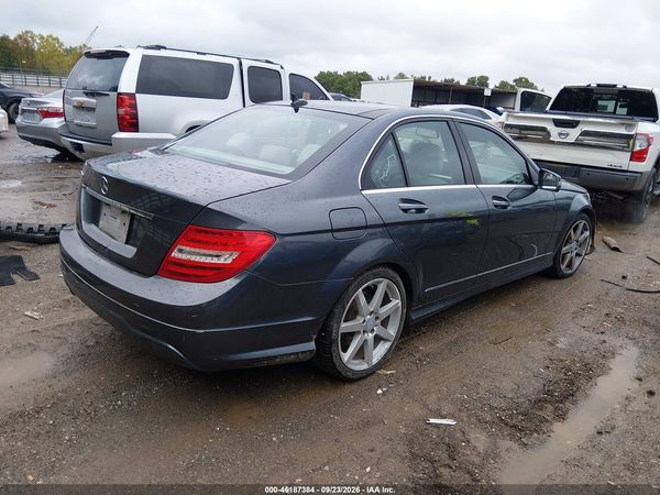2014 MERCEDES-BENZ C 250 SPORT — I4