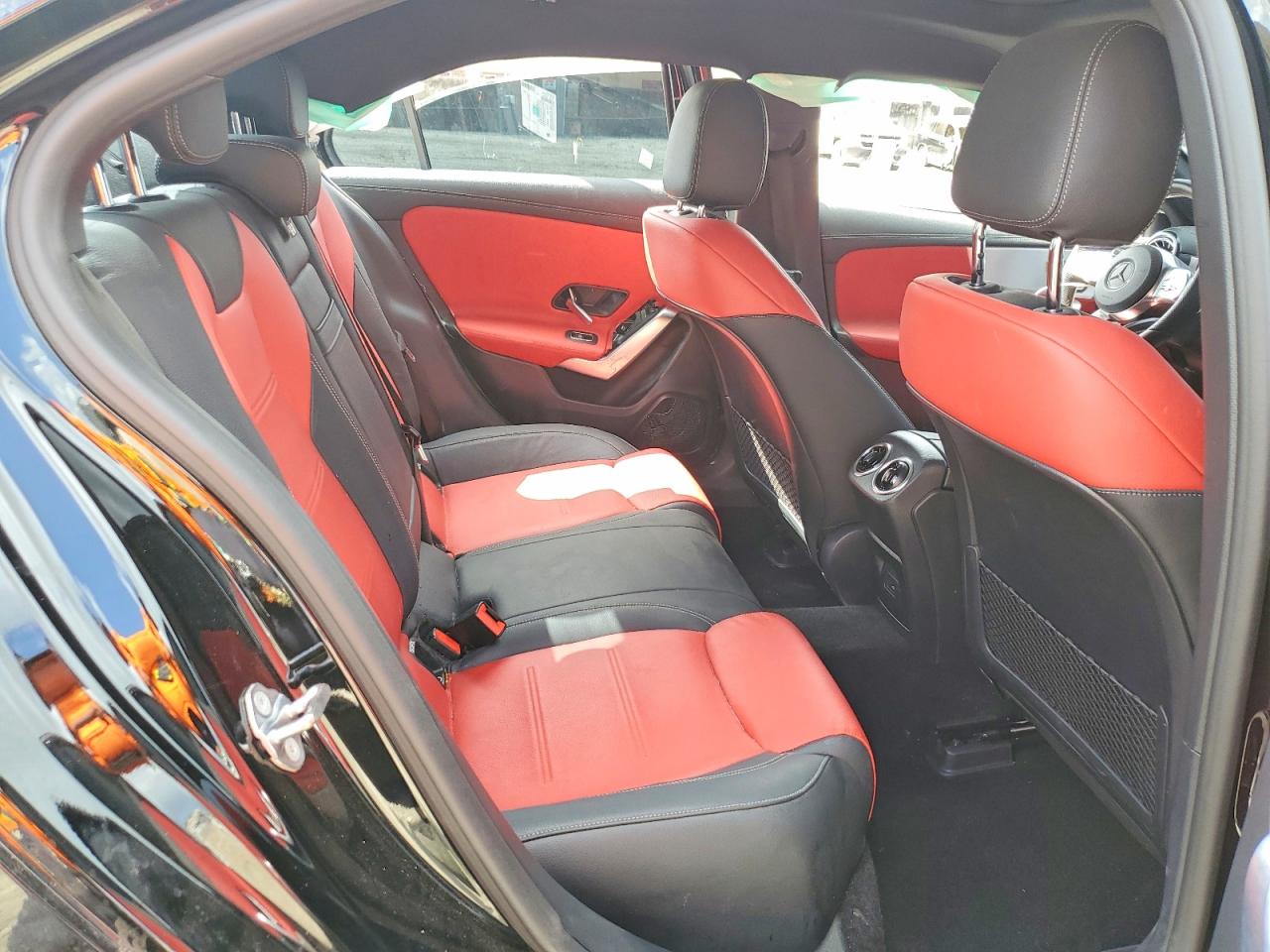 2022 MERCEDES-BENZ A A220