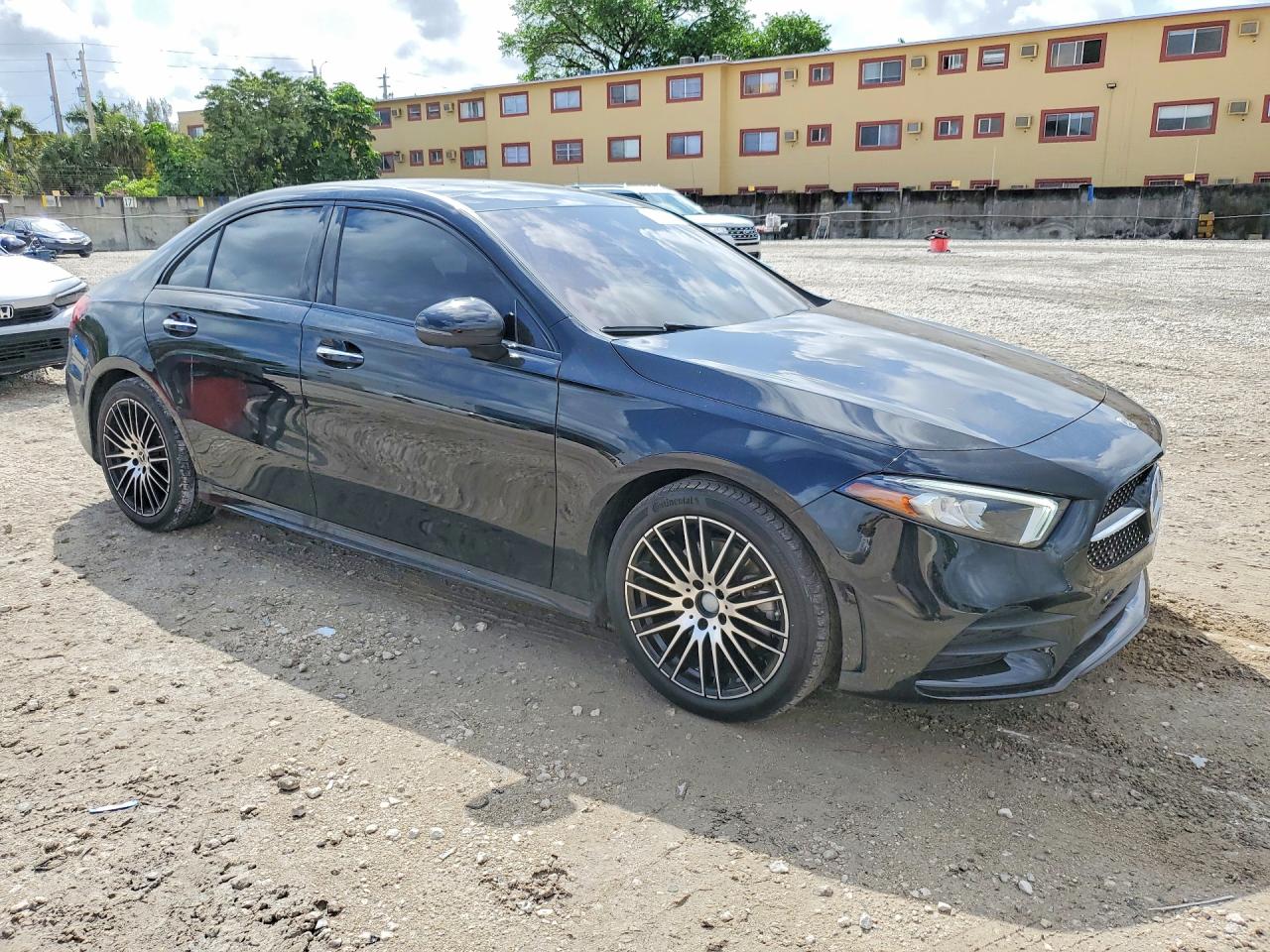 2022 MERCEDES-BENZ A A220
