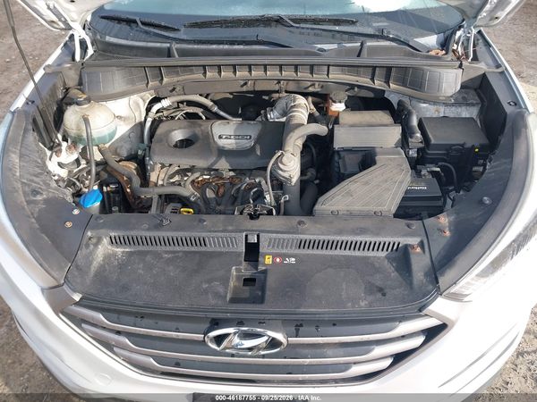 2016 HYUNDAI TUCSON SPORT — I10