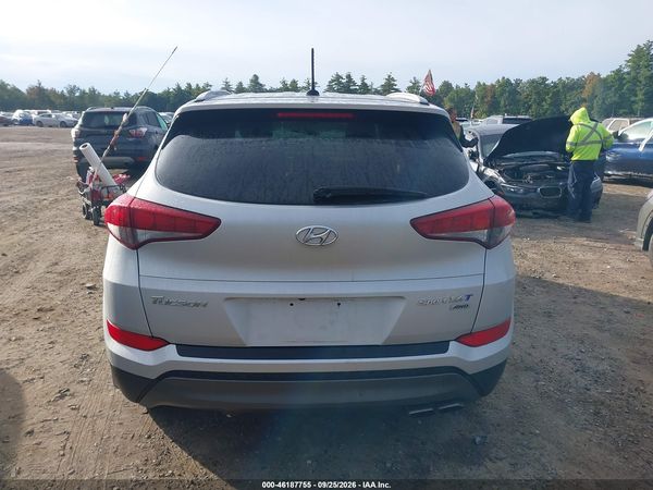 2016 HYUNDAI TUCSON SPORT — I119