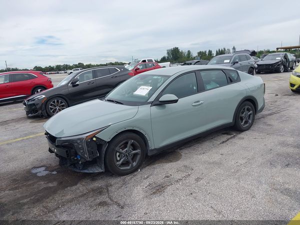 2025 KIA K4 — I2