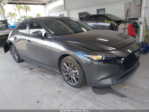 2021 MAZDA MAZDA3 SELECT — I1