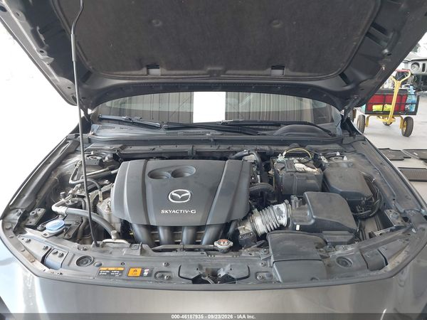 2021 MAZDA MAZDA3 SELECT — I10