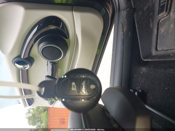 2014 MINI HARDTOP COOPER S — I11