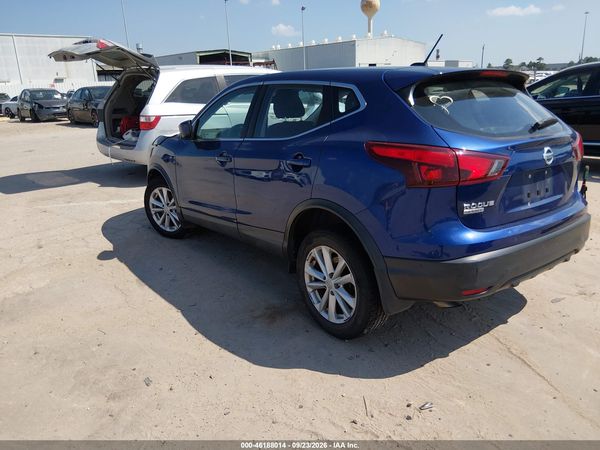 2018 NISSAN ROGUE SPORT S — I3
