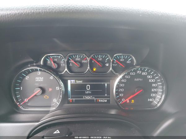 2015 CHEVROLET SUBURBAN LT — I118