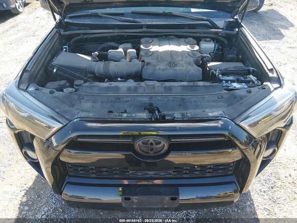 2020 TOYOTA 4RUNNER TRD OFF ROAD PREMIUM — I10