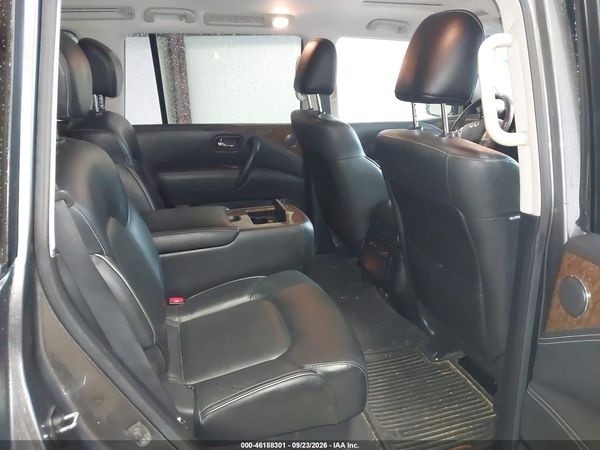 2017 INFINITI QX80 — I8