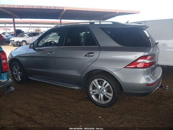 2012 MERCEDES-BENZ M-CLASS ML 350 — I117