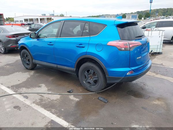 2018 TOYOTA RAV4 LE — I3