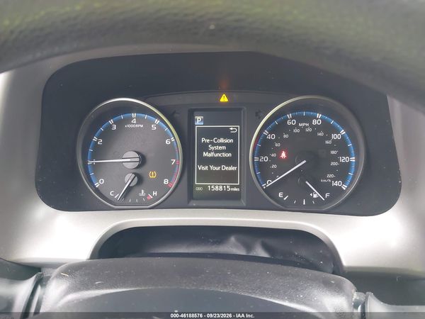 2018 TOYOTA RAV4 LE — I7