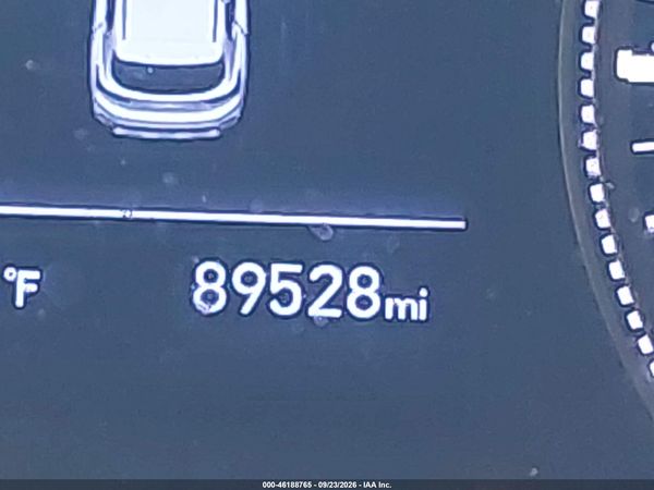 2019 HYUNDAI SANTA FE SE — I118