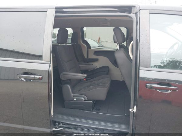 2018 DODGE GRAND CARAVAN SE — I8