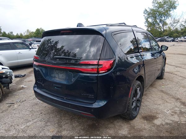 2022 CHRYSLER PACIFICA LIMITED AWD — I4