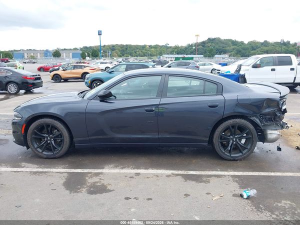 2018 DODGE CHARGER SXT RWD — I117