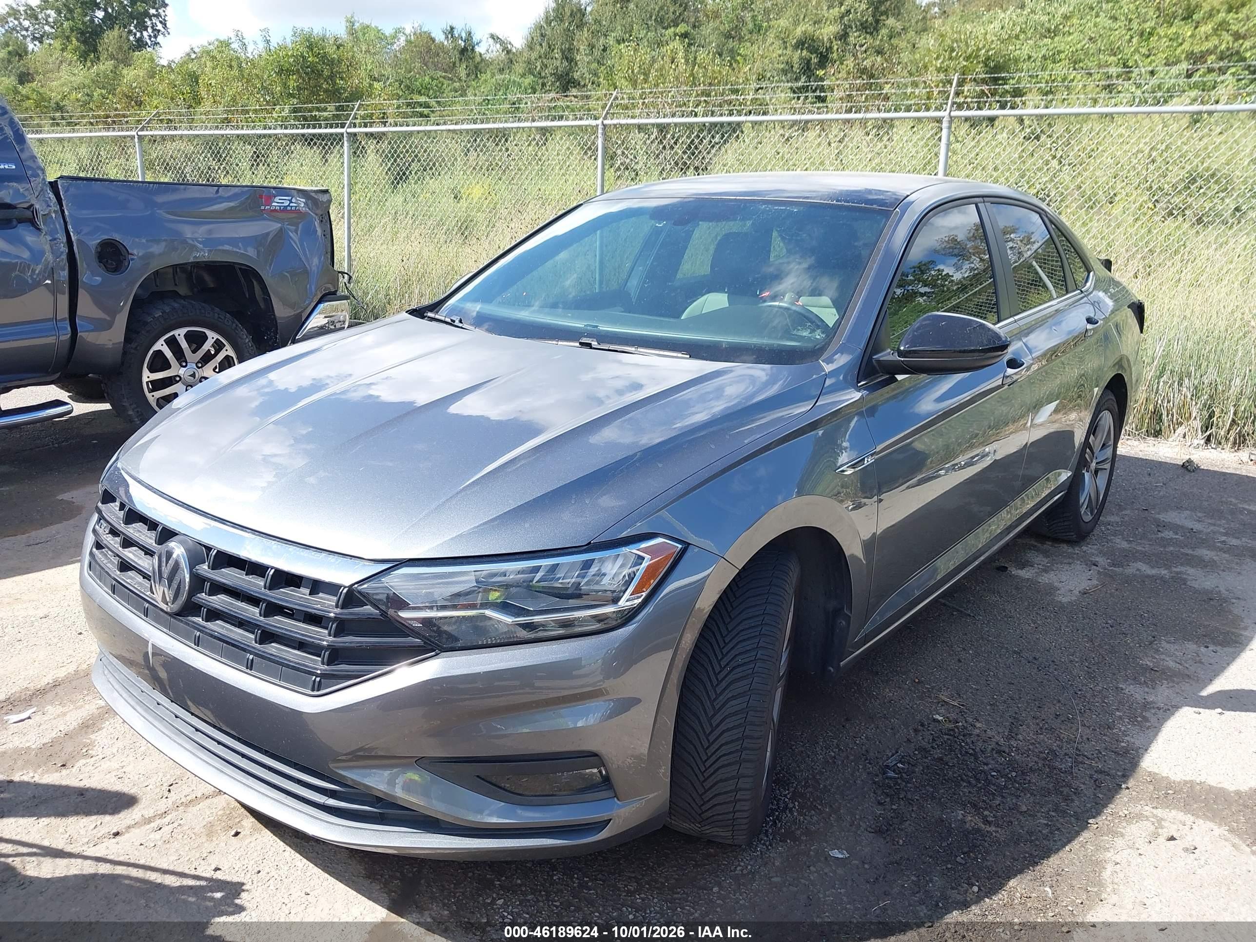 2019 VOLKSWAGEN JETTA — I2