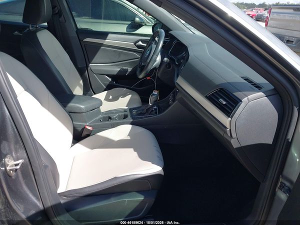 2019 VOLKSWAGEN JETTA — I5