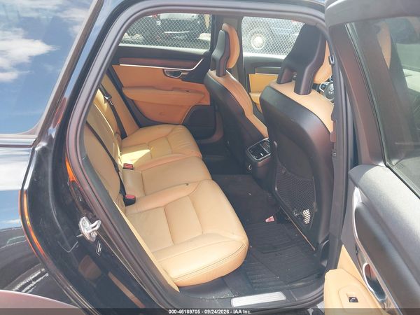 2018 VOLVO V90 CROSS COUNTRY T5 — I8