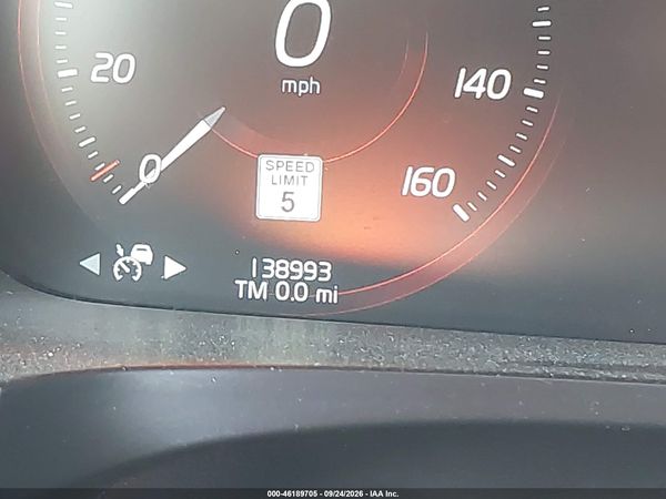 2018 VOLVO V90 CROSS COUNTRY T5 — I118