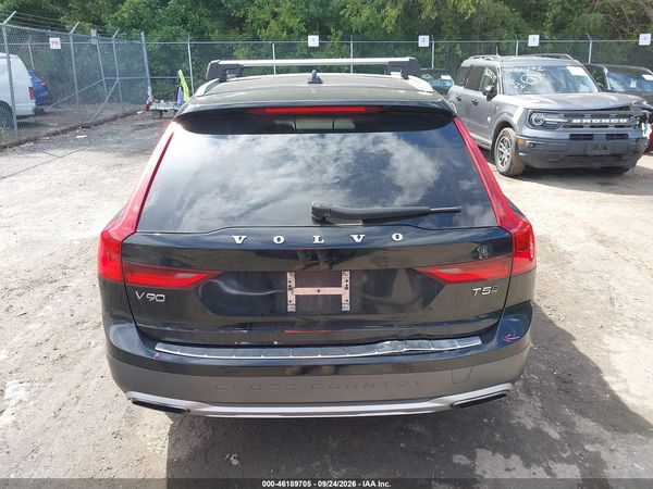 2018 VOLVO V90 CROSS COUNTRY T5 — I119