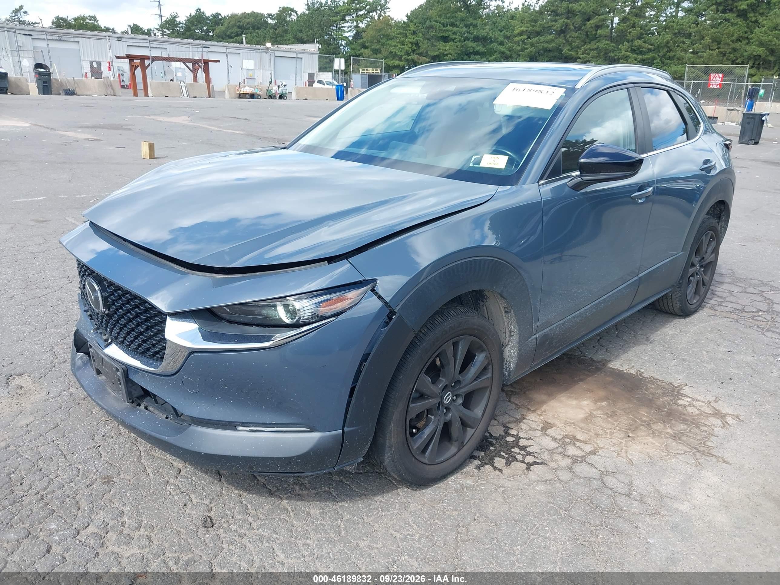2023 MAZDA CX-30 2.5 S CARBON EDITION — I2