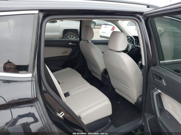 2019 VOLKSWAGEN TIGUAN — I8
