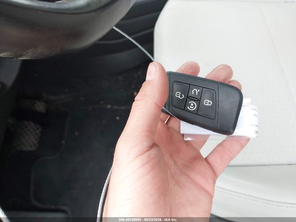 2019 VOLKSWAGEN TIGUAN — I11