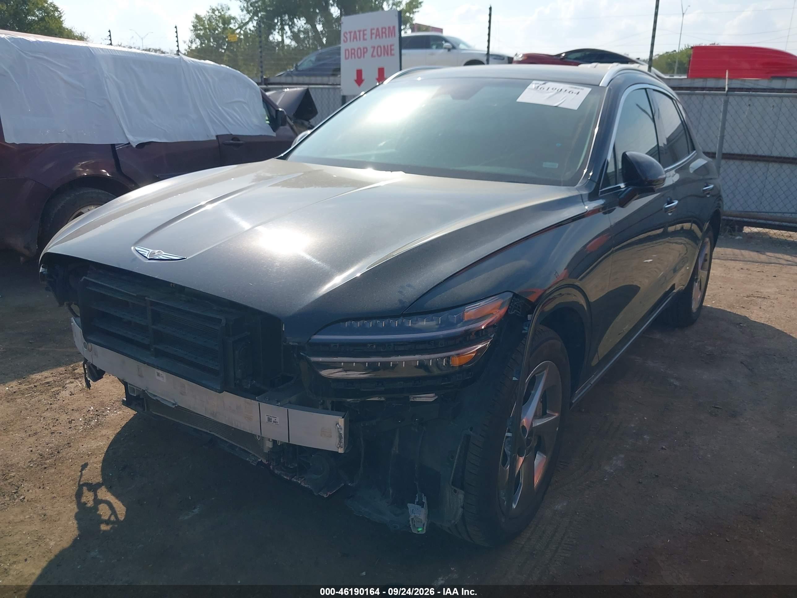 2026 GENESIS GV70 2.5T — I2
