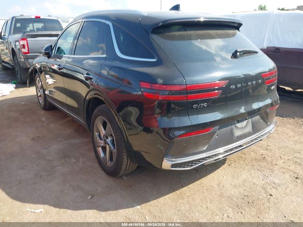 2026 GENESIS GV70 2.5T — I3