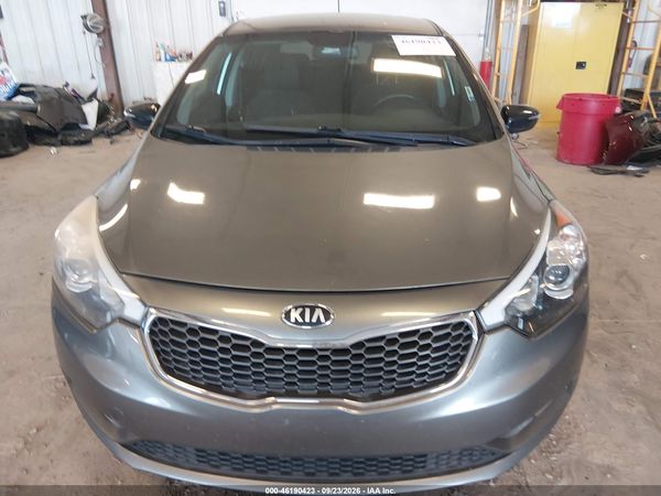 2016 KIA FORTE 5-DOOR LX — I6