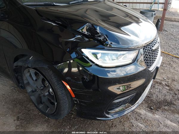2026 CHRYSLER PACIFICA LIMITED — I6