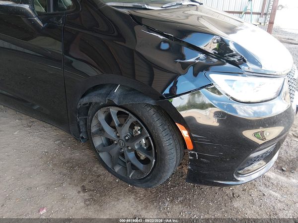 2026 CHRYSLER PACIFICA LIMITED — I152