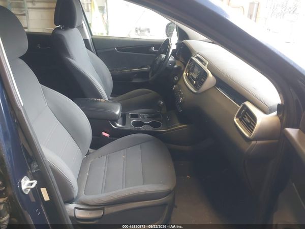 2016 KIA SORENTO LX — I5