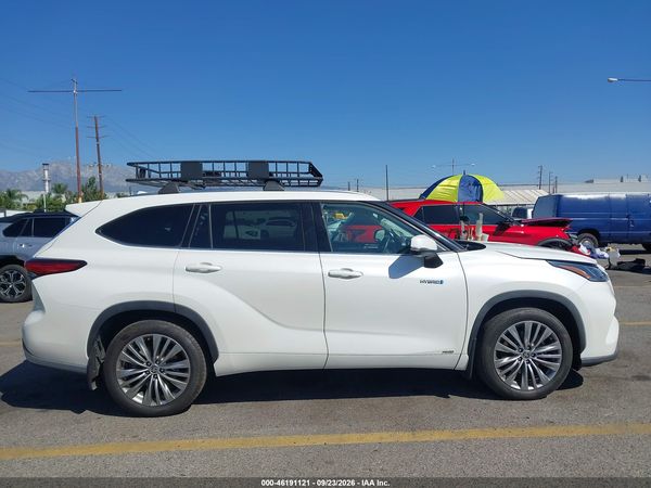 2021 TOYOTA HIGHLANDER HYBRID PLATINUM — I116