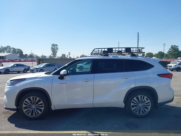 2021 TOYOTA HIGHLANDER HYBRID PLATINUM — I117