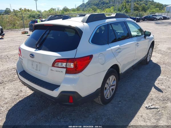 2018 SUBARU OUTBACK 2.5I PREMIUM — I4