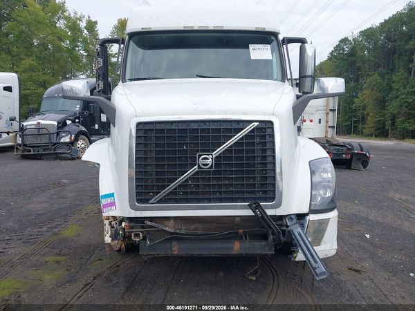 2018 VOLVO VNL — I115