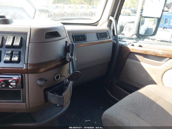 2018 VOLVO VNL — I152