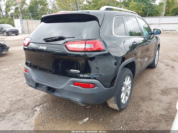 2017 JEEP CHEROKEE LATITUDE 4X4 — I4